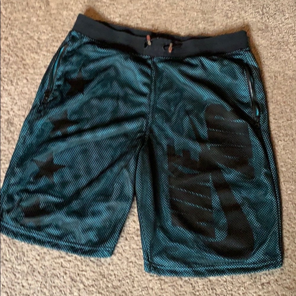NIKE MEN AIR PIVOT V3 MESH